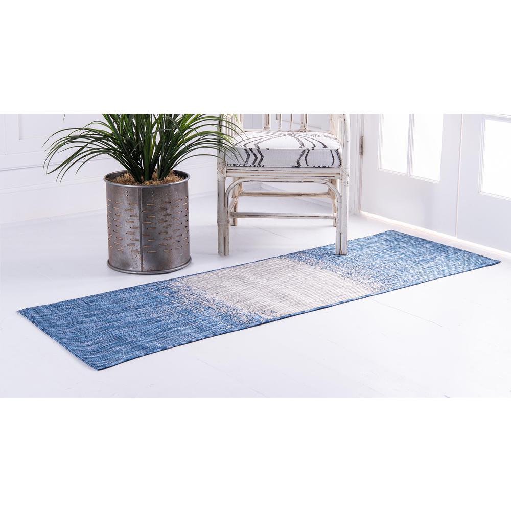 Outdoor Ombre Rug, Blue (2' 0 x 6' 0). Picture 4