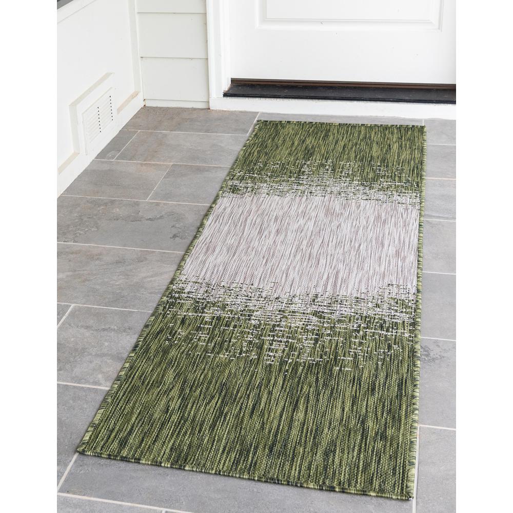 Outdoor Ombre Rug, Green (2' 0 x 6' 0). Picture 2