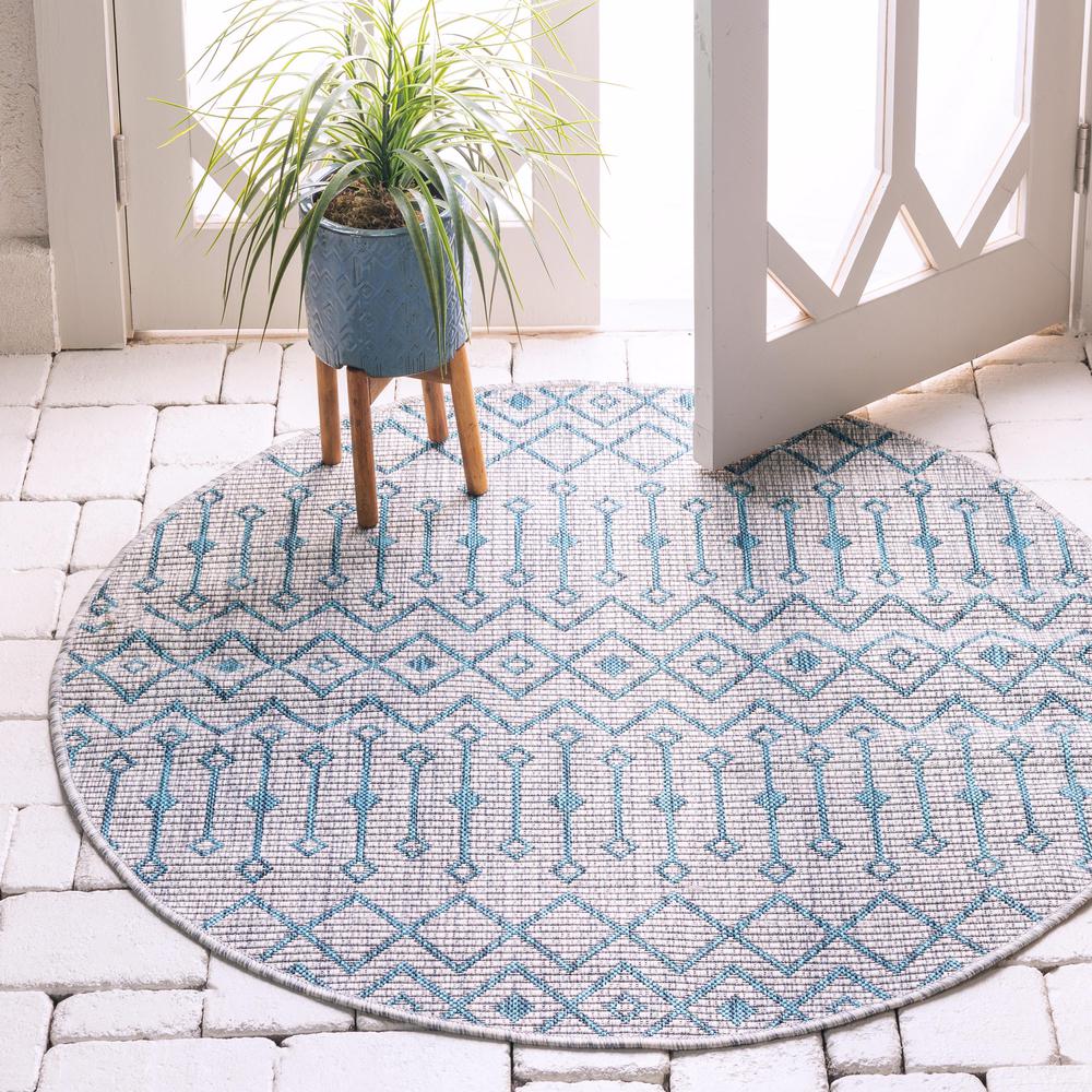 Outdoor Tribal Trellis Rug, Gray/Teal (4' 0 x 4' 0). Picture 2