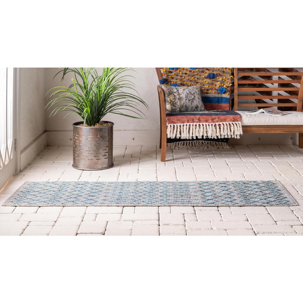 Outdoor Tribal Trellis Rug, Gray/Teal (2' 0 x 6' 0). Picture 3