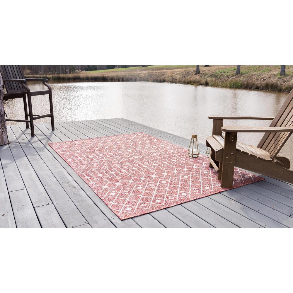 Outdoor Tribal Trellis Rug, Rust Red/Gray (9' 0 x 12' 0). Picture 3