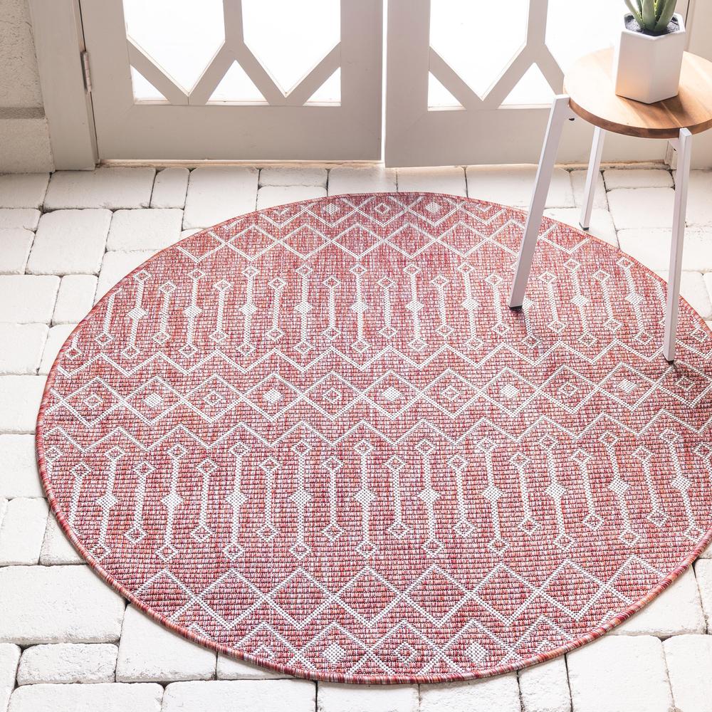 Outdoor Tribal Trellis Rug, Rust Red/Gray (4' 0 x 4' 0). Picture 2