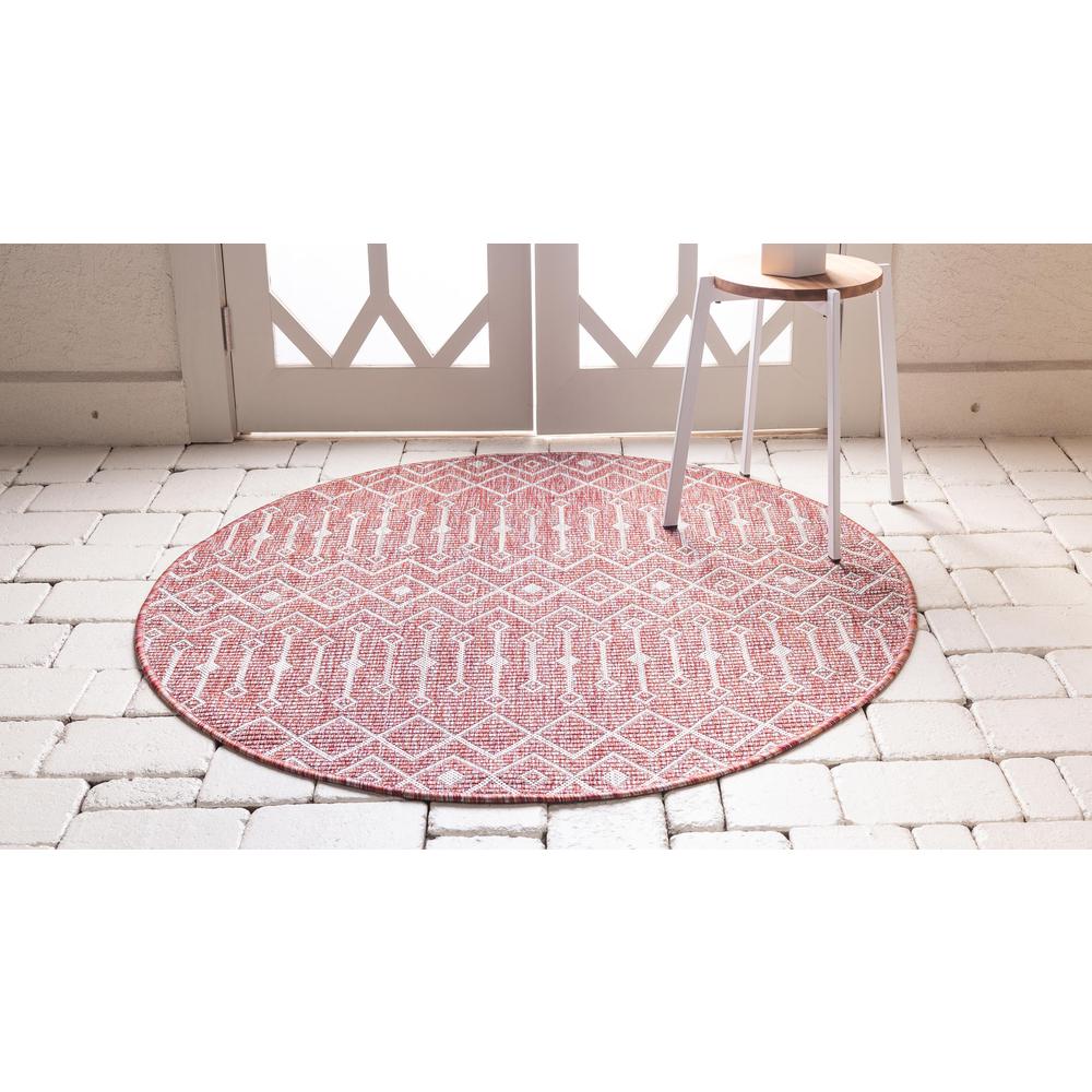 Outdoor Tribal Trellis Rug, Rust Red/Gray (4' 0 x 4' 0). Picture 3