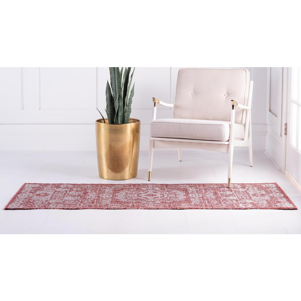 Outdoor Timeworn Rug, Rust Red (2' 2 x 6' 0). Picture 4