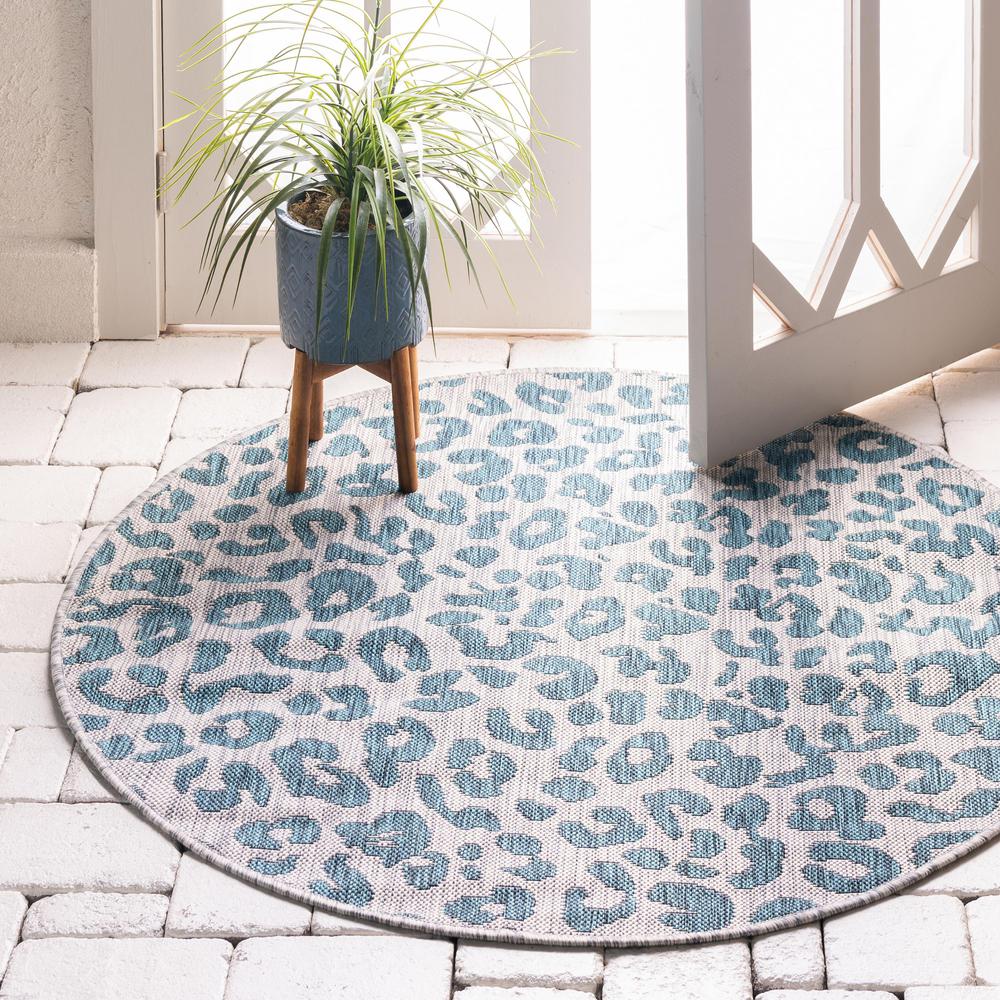 Outdoor Leopard Rug, Teal (4' 0 x 4' 0). Picture 2