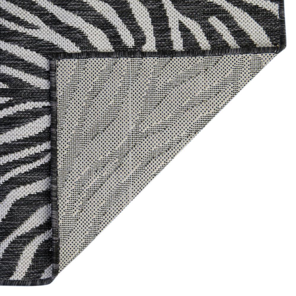 Outdoor Safari Collection, Area Rug, White, 2' 0" x 6' 0", Runner. Picture 7