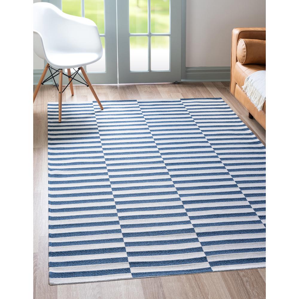 Striped Decatur Rug, Navy Blue/Ivory (2' 2 x 3' 0). Picture 2