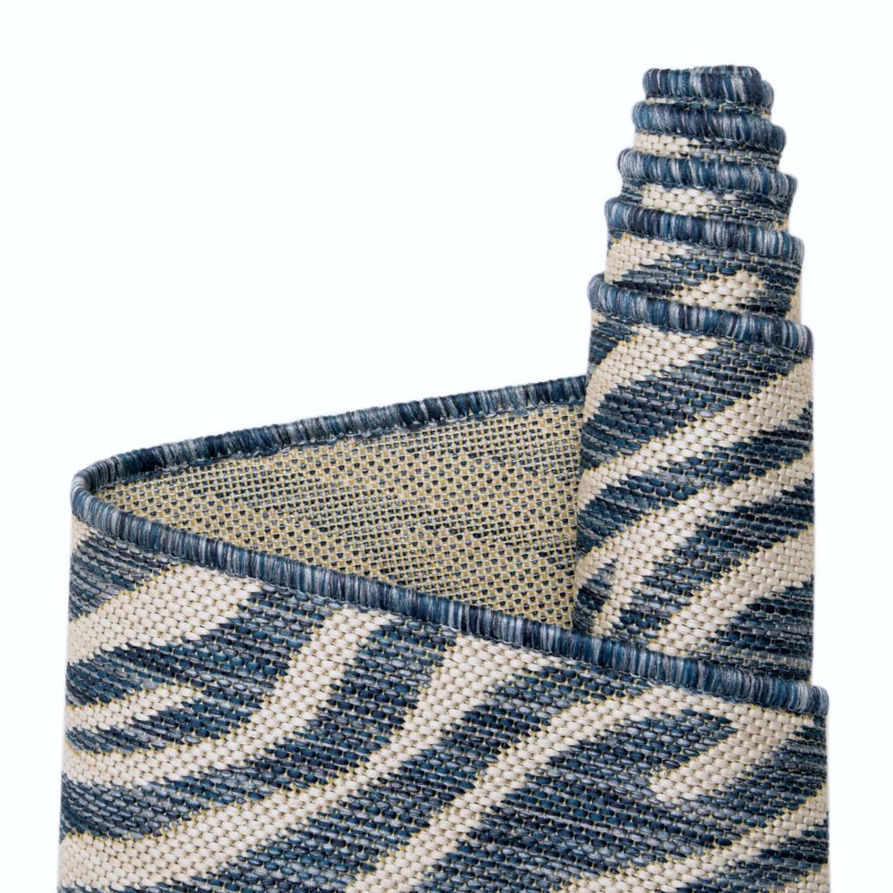 Outdoor Safari Collection, Area Rug, Blue, 2' 11" x 10' 0", Runner. Picture 6