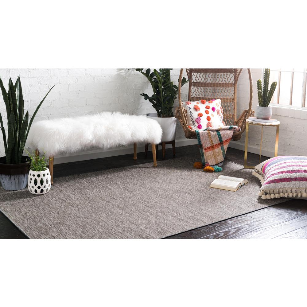 Outdoor Patio Rug, Light Gray (6' 3 x 9' 0). Picture 4