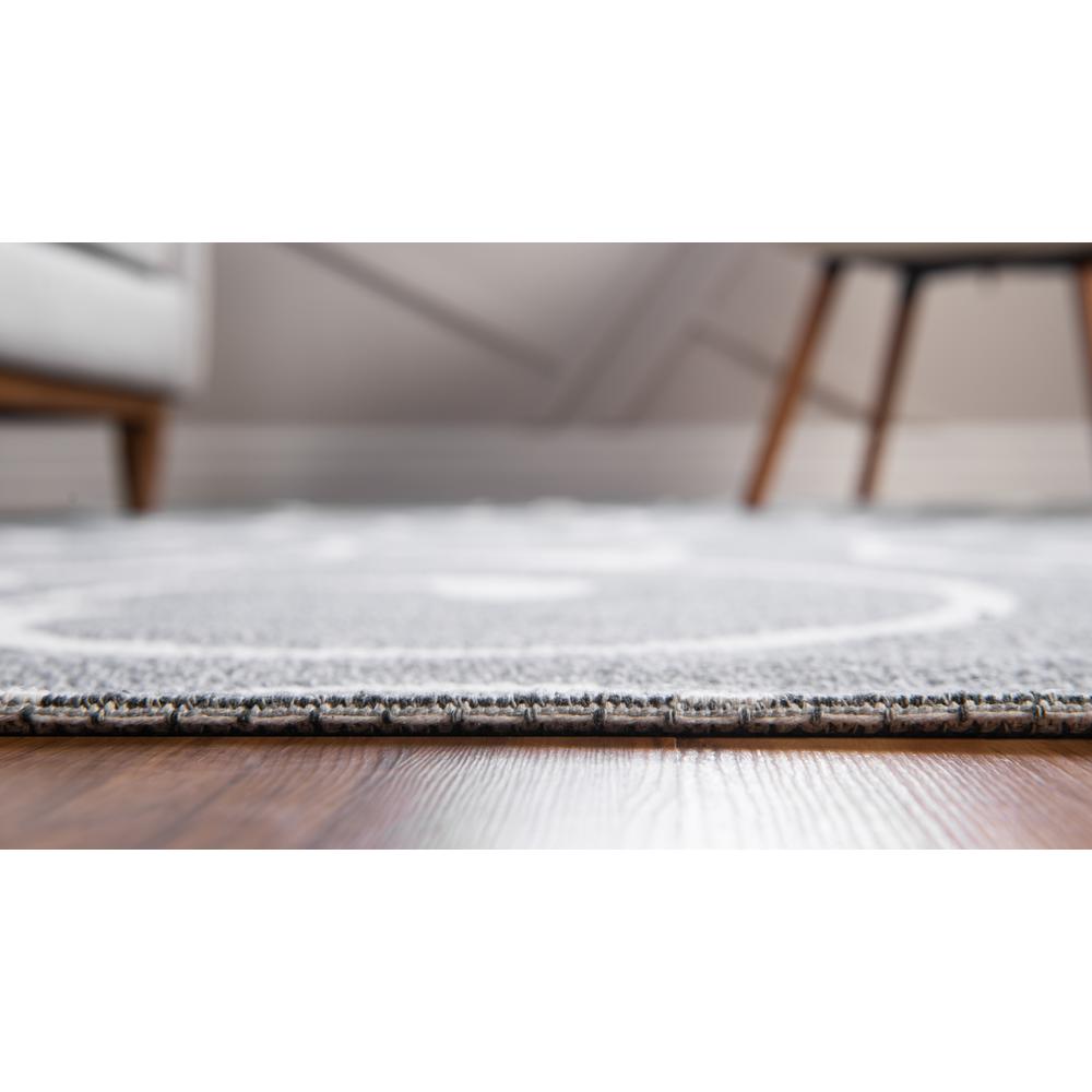Scroll Decatur Rug, Dark Gray/Ivory (7' 5 x 10' 0). Picture 5
