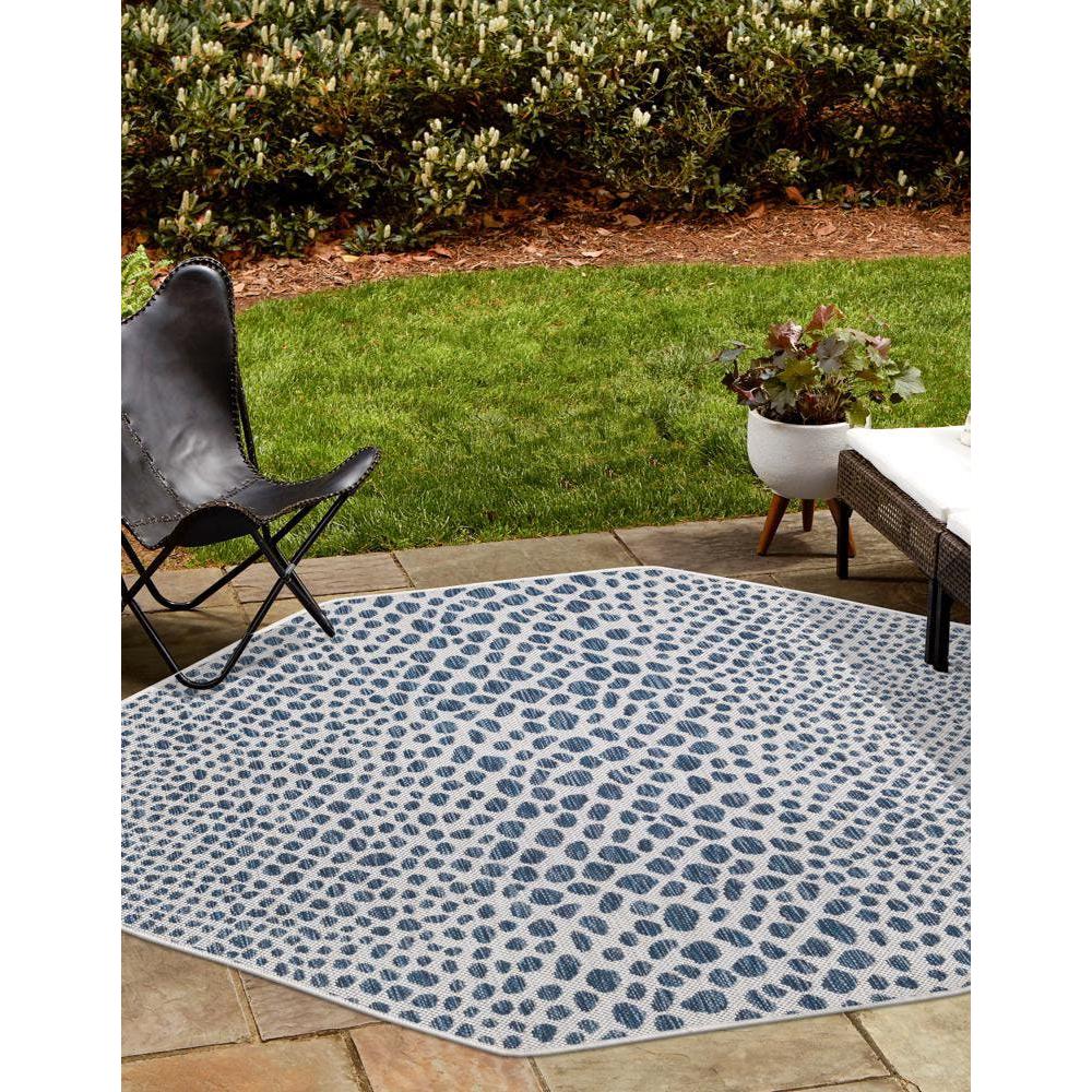 Jill Zarin Outdoor Cape Town Area Rug 7' 10" x 7' 10", Octagon Blue. Picture 2