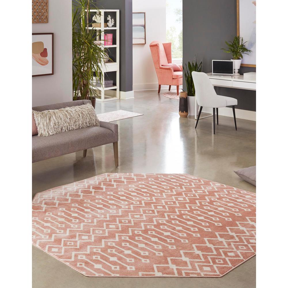 Unique Loom 7 Ft Octagon Rug in Pink (3160977). Picture 2