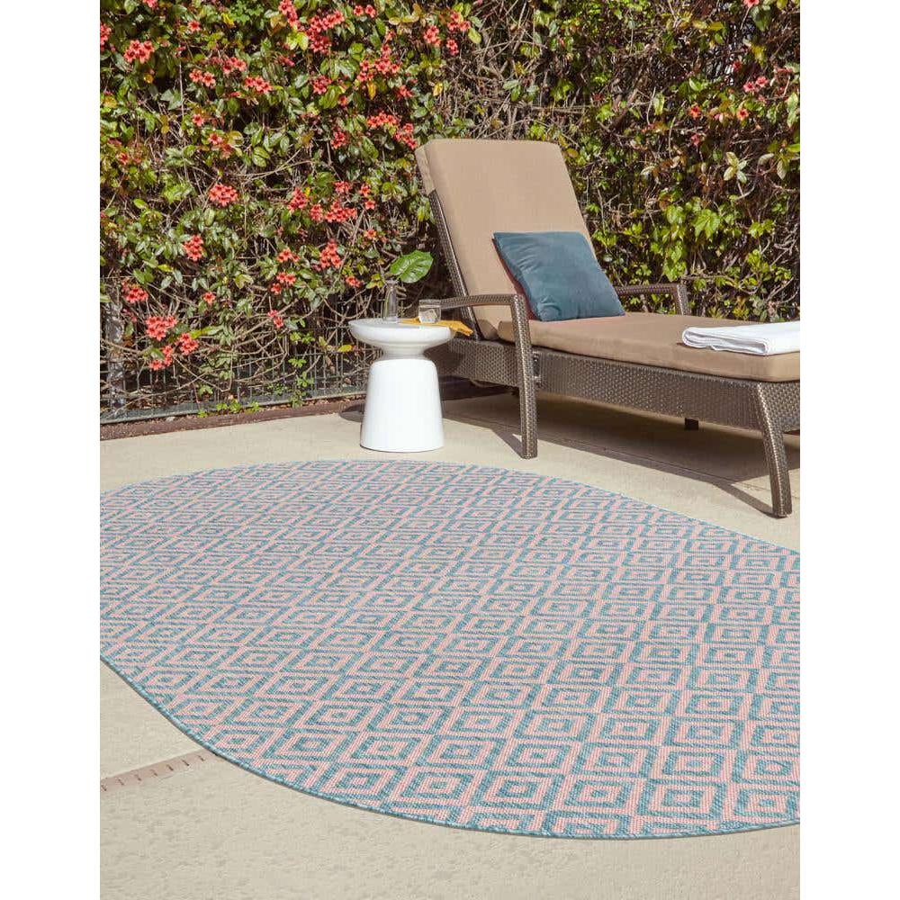 Jill Zarin Outdoor Costa Rica Area Rug 5' 3" x 8' 0", Oval Pink and Aqua. Picture 3