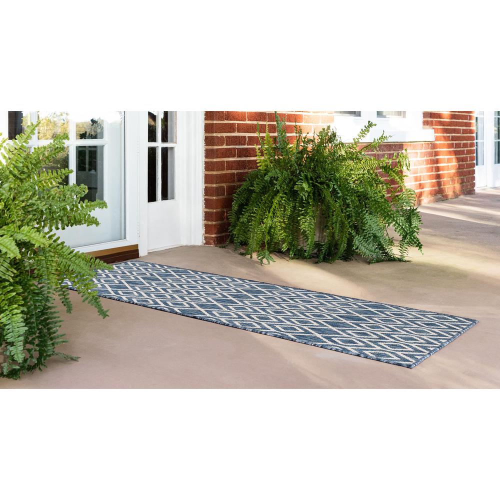 Jill Zarin Outdoor Collection, Area Rug, Blue 2' 0" x 8' 0", Runner. Picture 3