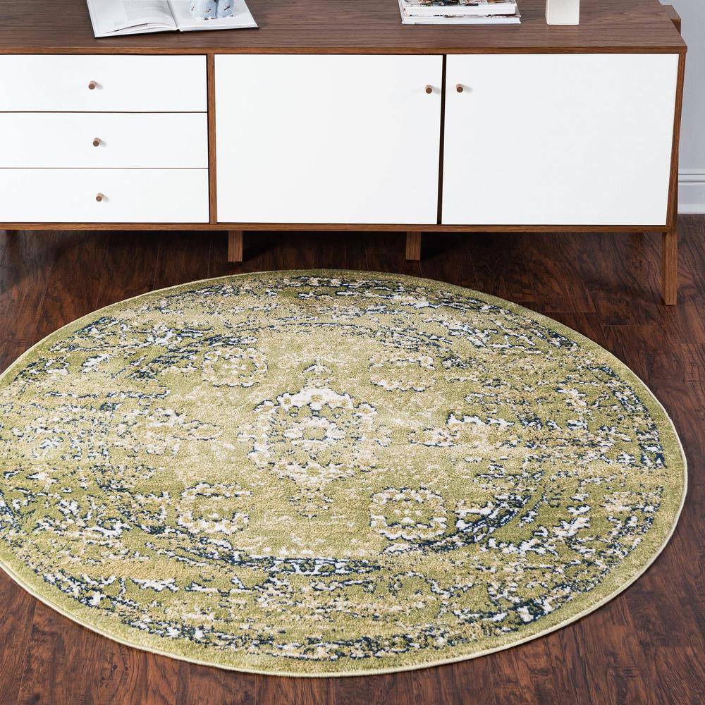 Unique Loom 5 Ft Round Rug in Green (3150095). Picture 2