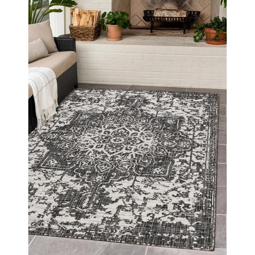 Jill Zarin Outdoor Collection, Area Rug, Charcoal Gray, 3' 3" x 5' 3", Rectangular. Picture 2