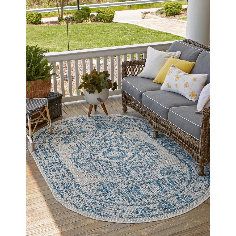 Unique Loom 3x5 Oval Rug in Blue (3159595). Picture 1