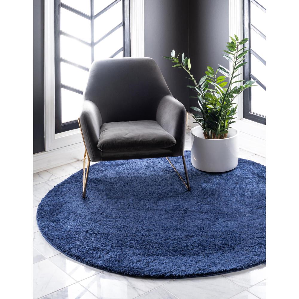 Unique Loom 3 Ft Round Rug in Navy Blue (3152907). Picture 2