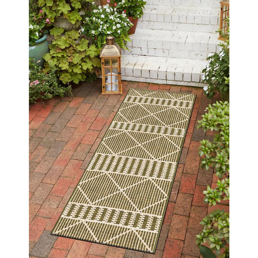 Outdoor Trellis Collection, Area Rug, Green 2' 0" x 6' 0", Runner. Picture 2