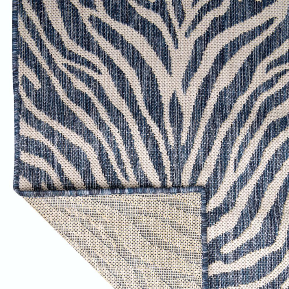 Outdoor Safari Collection, Area Rug, Blue, 2' 11" x 10' 0", Runner. Picture 7