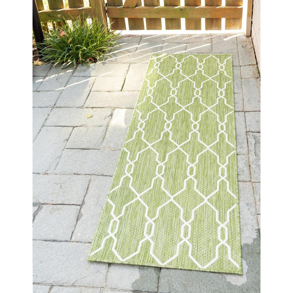 Outdoor Links Trellis Rug, Green/Ivory (2' 0 x 6' 0). Picture 1