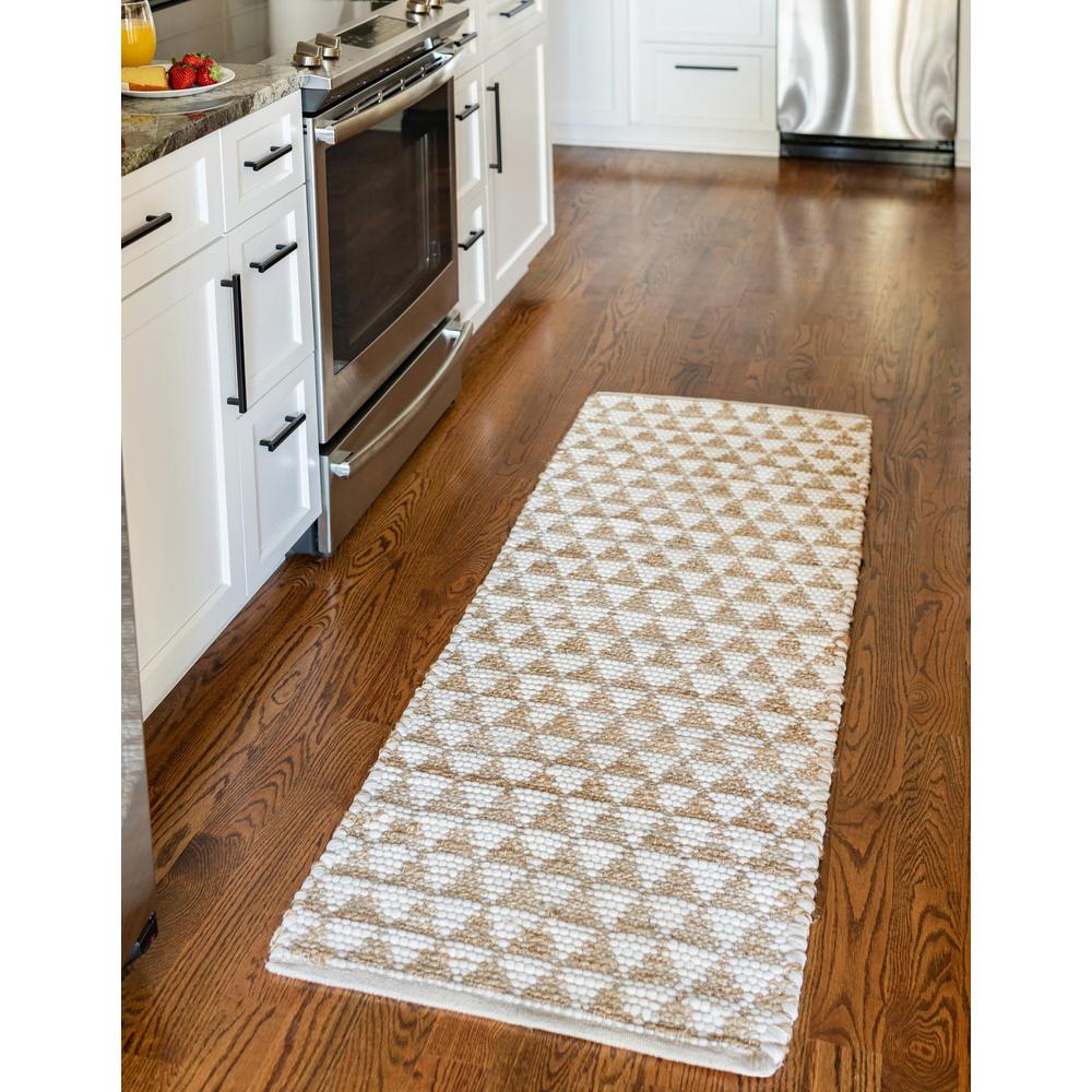 Unique Loom 6 Ft Runner in White (3153274). Picture 4