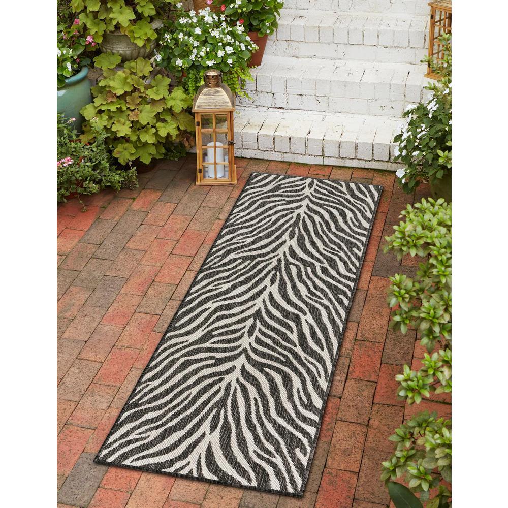 Outdoor Safari Collection, Area Rug, White, 2' 0" x 6' 0", Runner. Picture 2