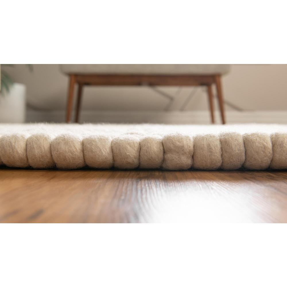 Unique Loom 3 Ft Round Rug in Ivory (3155856). Picture 4
