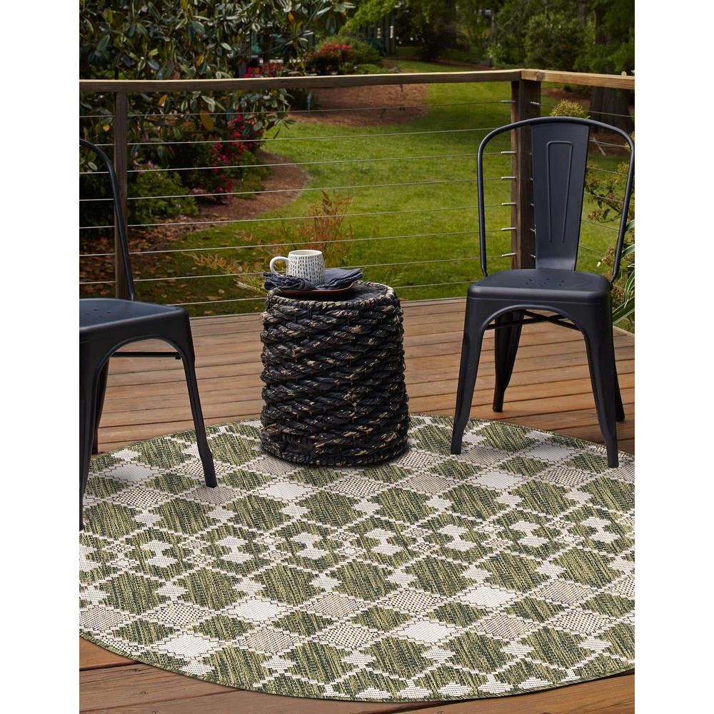 Outdoor Trellis Collection, Area Rug, Green, 3' 0" x 3' 0", Round. Picture 3