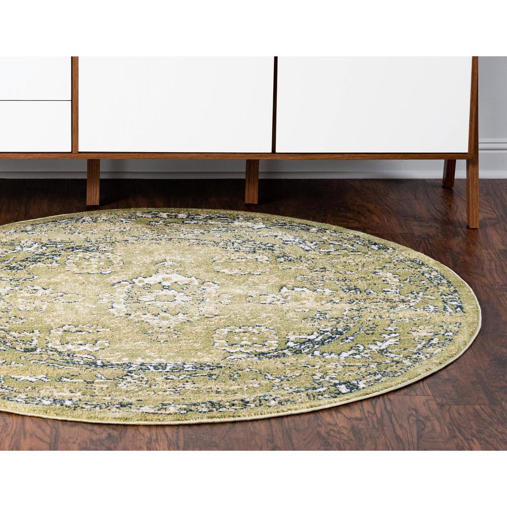 Unique Loom 5 Ft Round Rug in Green (3150095). Picture 3
