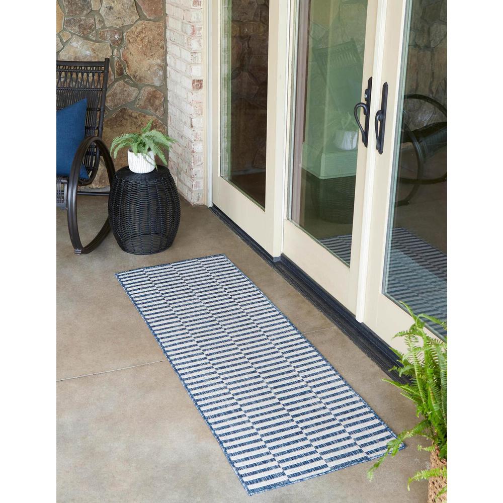 Outdoor Striped Rug, Navy Blue/Ivory (2' 0 x 6' 0). Picture 1