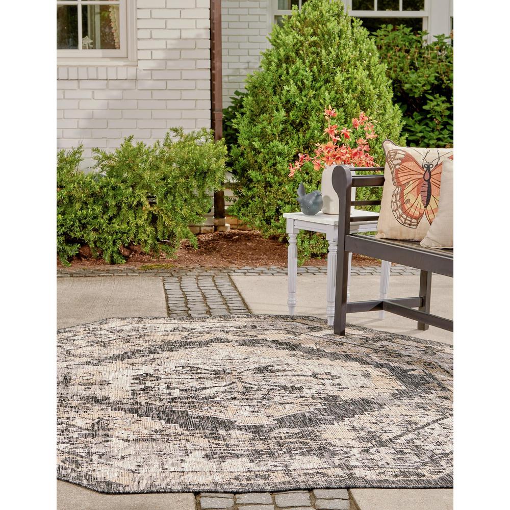 Outdoor Traditional Collection, Area Rug, Charcoal, 7' 10" x 7' 10", Octagon. Picture 3