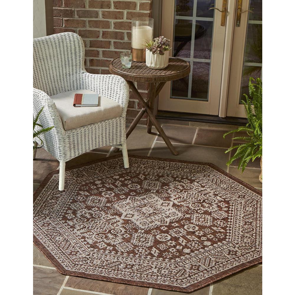 Unique Loom 8 Ft Octagon Rug in Brown (3162496). Picture 1