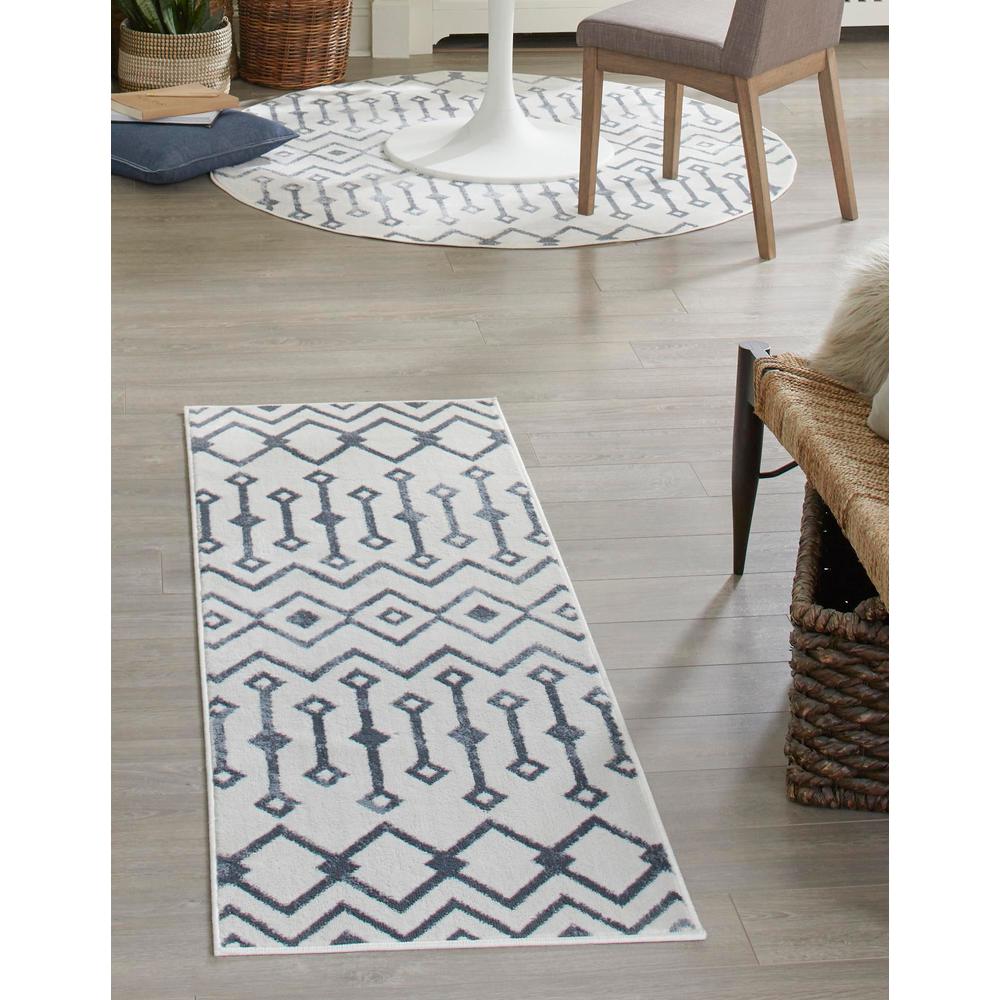 Unique Loom 6 Ft Runner in Ivory (3161039). Picture 2