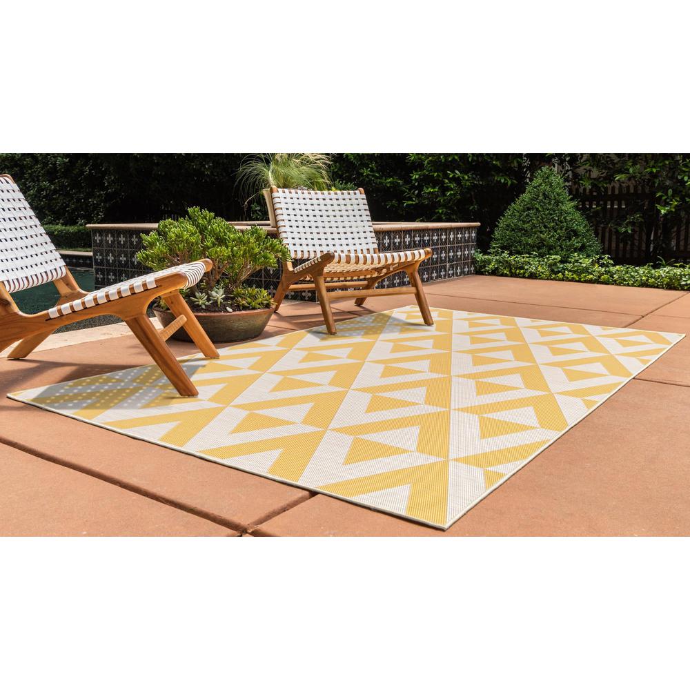 Jill Zarin Outdoor Collection, Area Rug, Yellow, 4' 0" x 6' 0", Rectangular. Picture 3