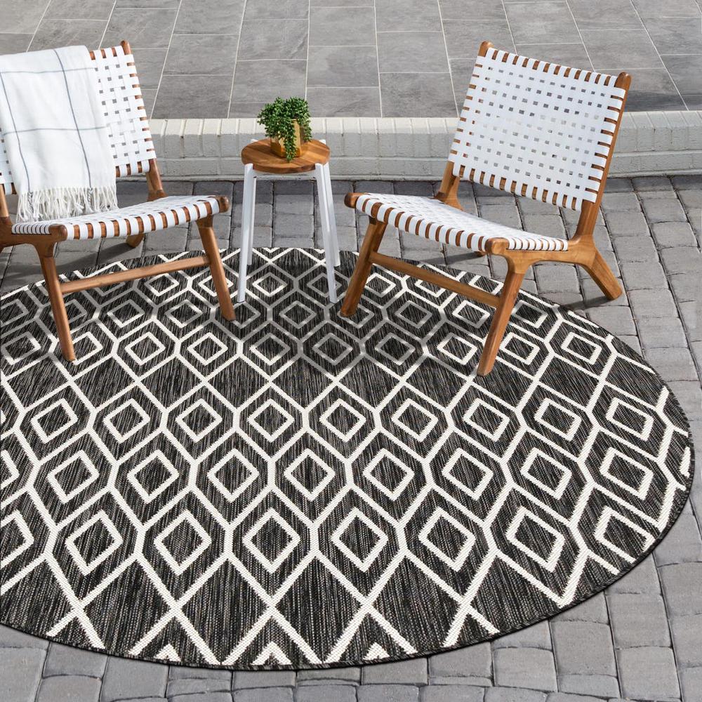 Jill Zarin Outdoor Turks and Caicos Area Rug 6' 7" x 6' 7", Round Charcoal Gray. Picture 2