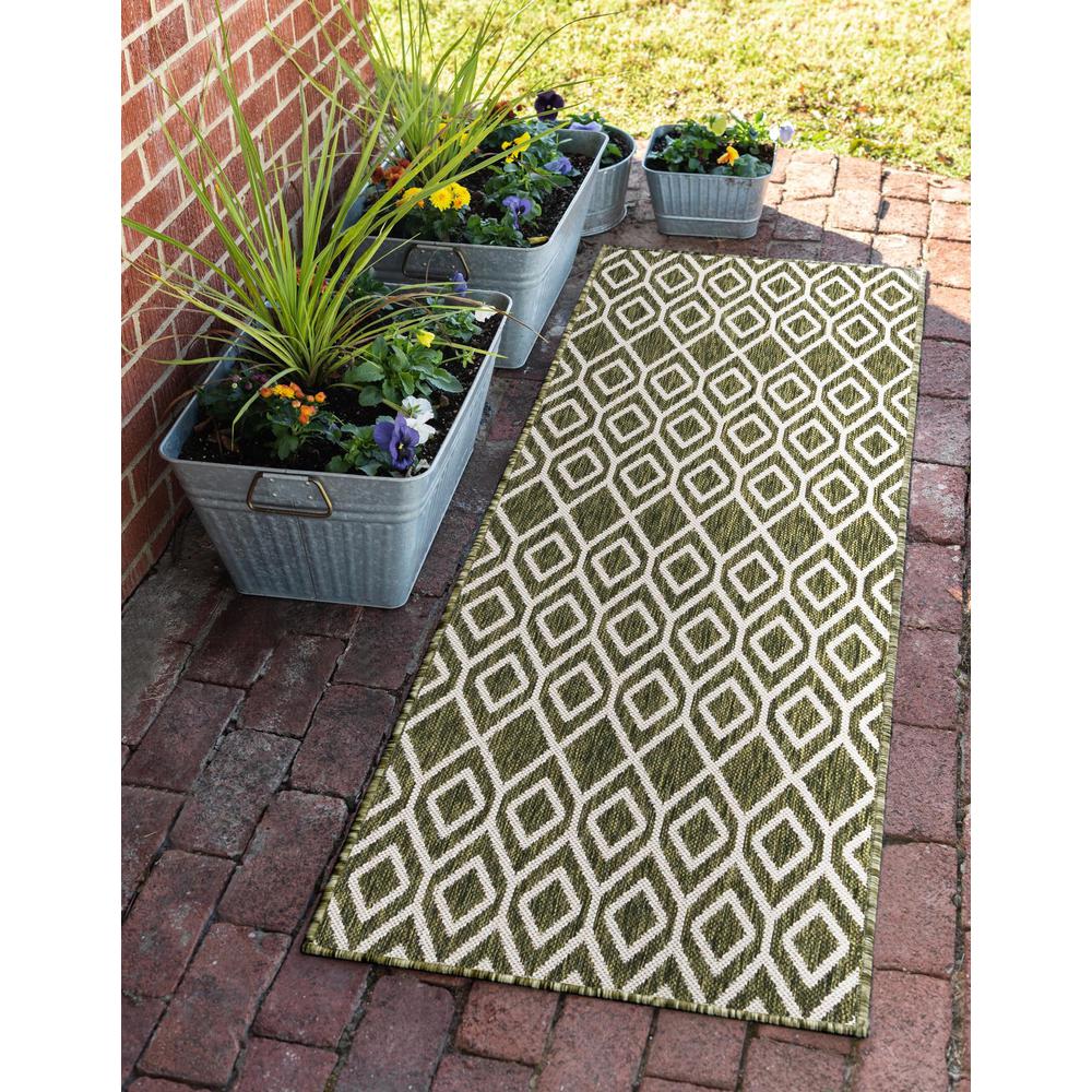 Jill Zarin Outdoor Turks and Caicos Area Rug 2' 0" x 6' 0", Runner Green. Picture 2