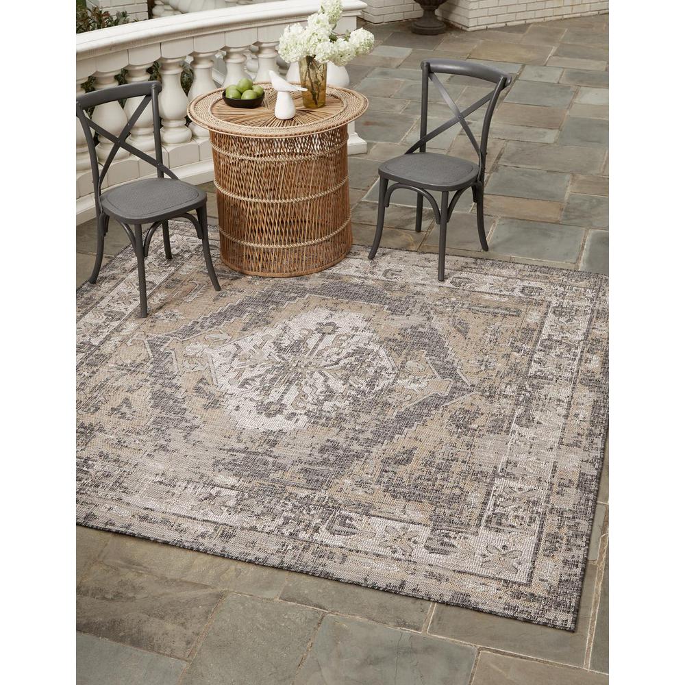 Unique Loom 5 Ft Square Rug in Charcoal (3163140). Picture 1