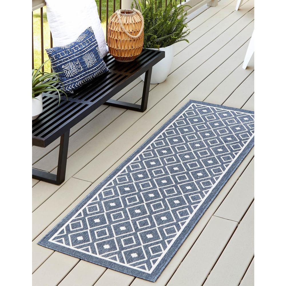 Unique Loom 6 Ft Runner in Navy Blue (3158016). Picture 1
