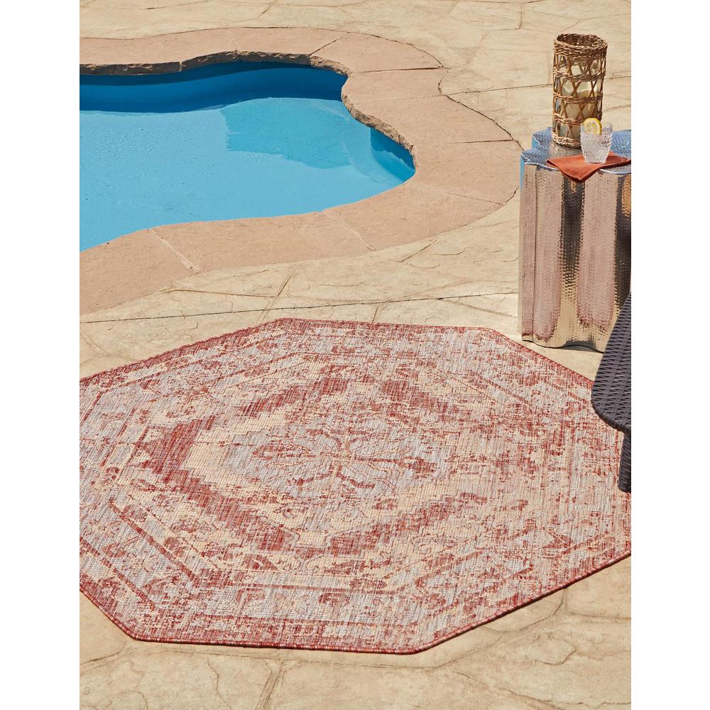 Unique Loom 5 Ft Octagon Rug in Rust Red (3163118). Picture 1