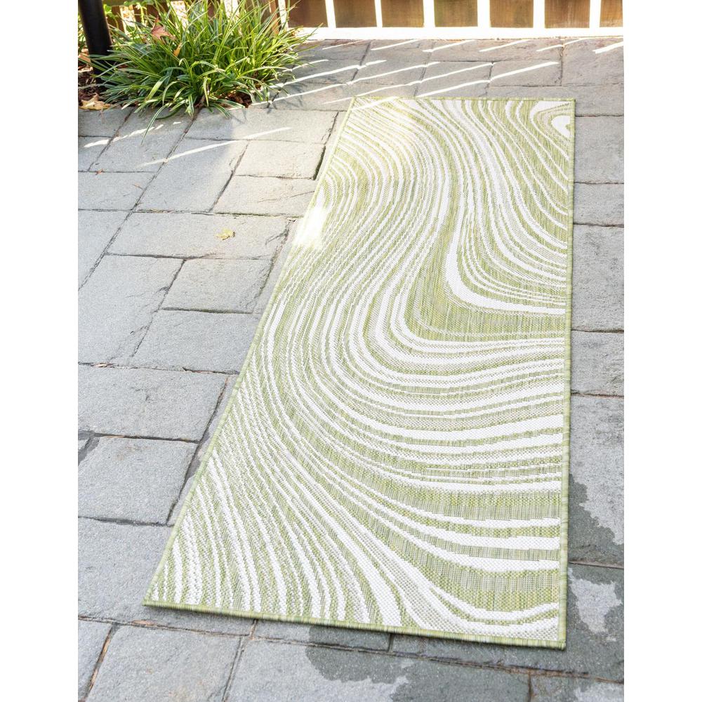 Outdoor Pool Rug, Green (2' 0 x 6' 0). Picture 1