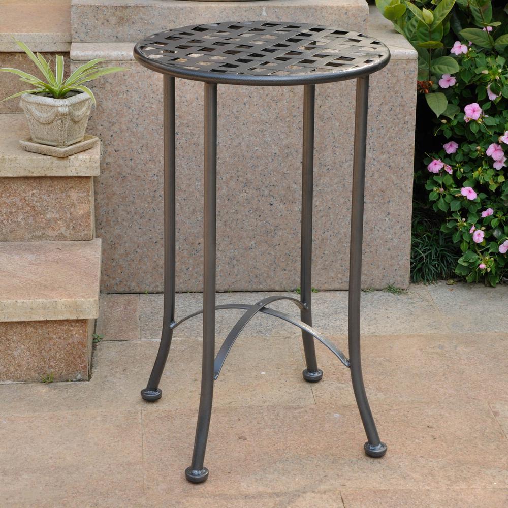Mandalay 16-inch Outdoor Side Table, Hammered Pewter. Picture 1