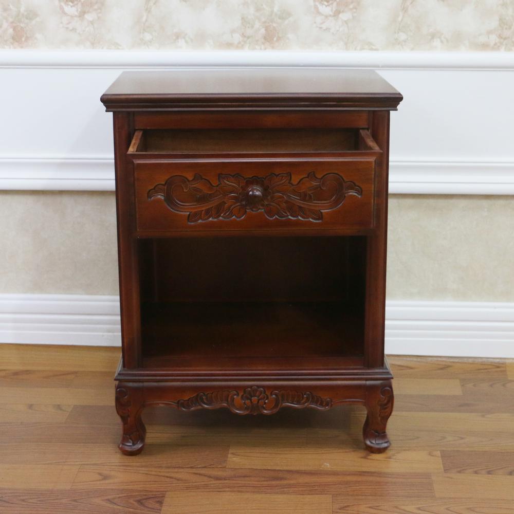 Windsor Hand Carved Wood 1-drawer Table. Picture 1