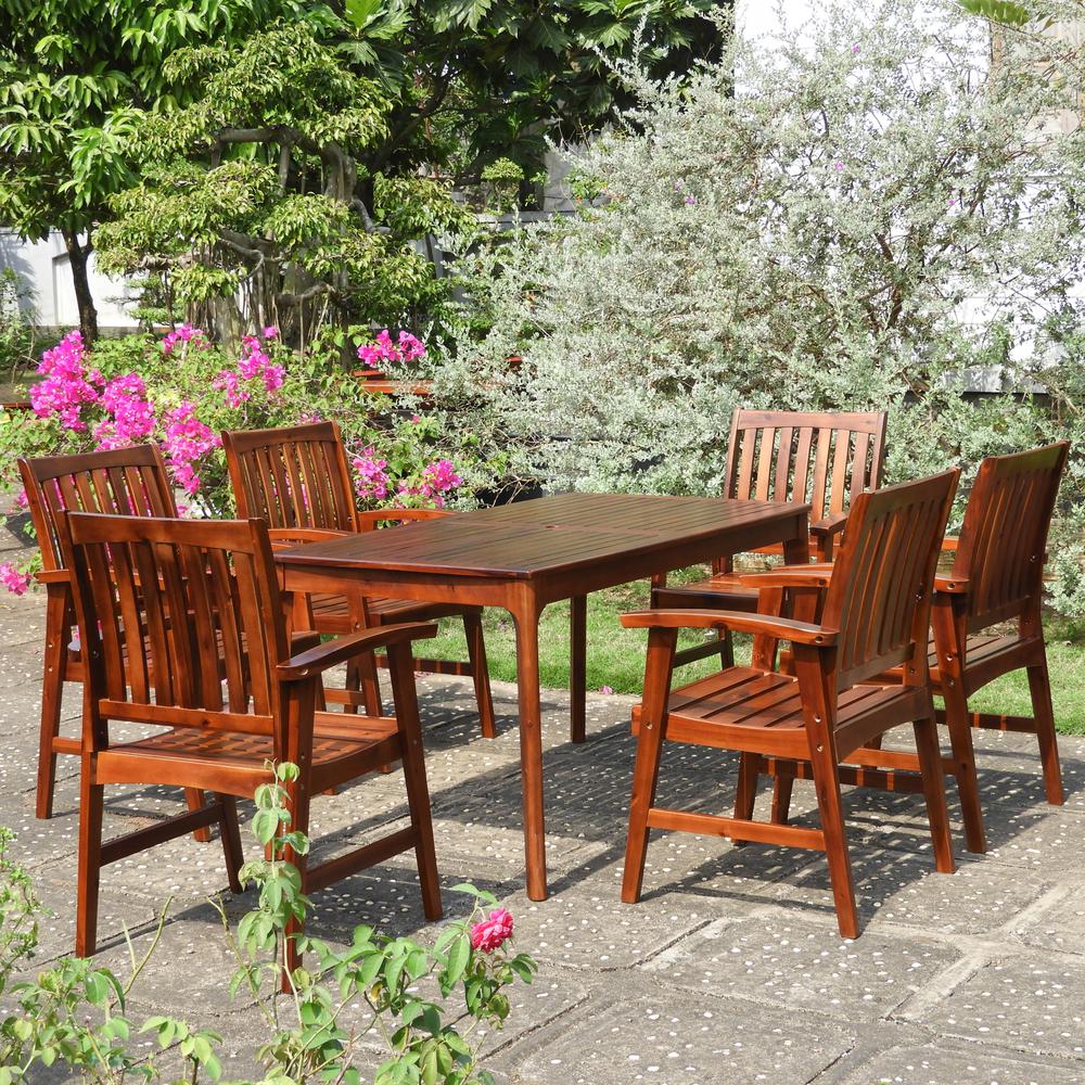 Highland Outdoor Dining Group, stain color. Picture 1