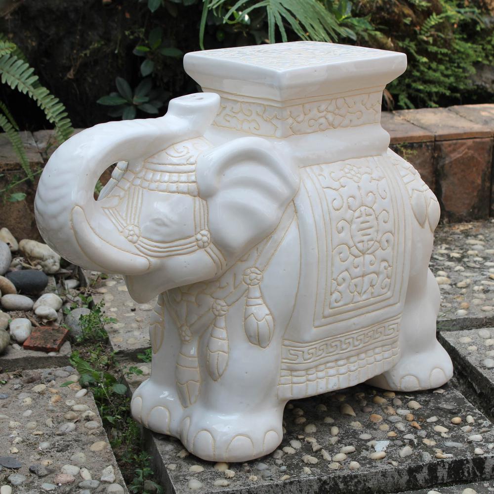 Large Porcelain Elephant Stool-White Wash. Picture 1