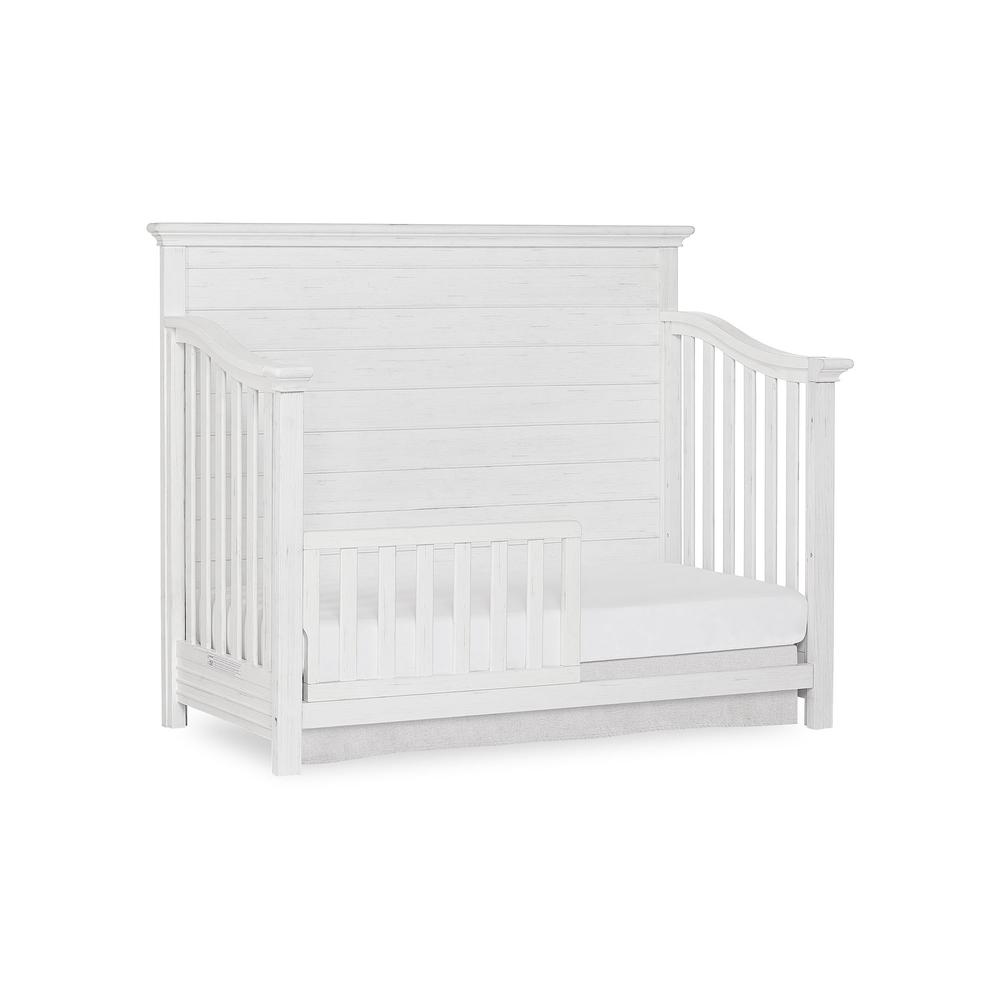 Crib. Picture 6