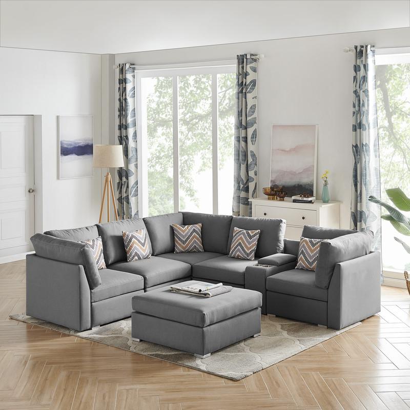 Amira Gray Fabric Reversible Sectional Sofa with USB Console and Ottoman. Picture 3