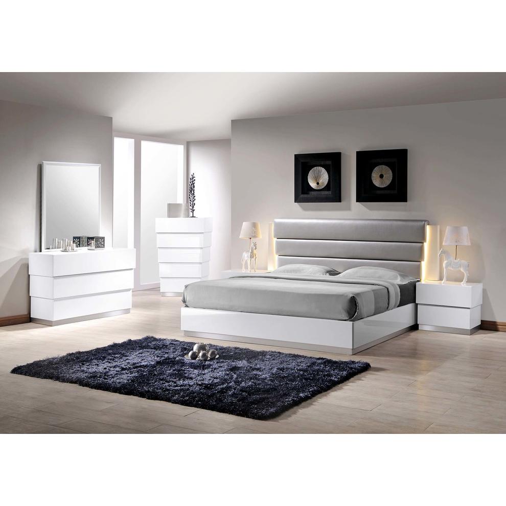 Best Master Florence Faux Leather Cal King Platform Bed in White/Gray. Picture 3