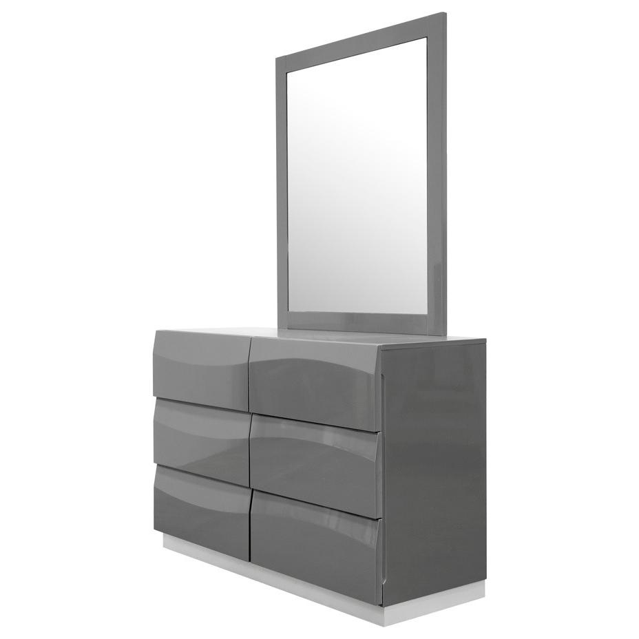 Best Master Leon 2-Piece Poplar Wood Dresser and Mirror Set in Gray High Gloss. Picture 2