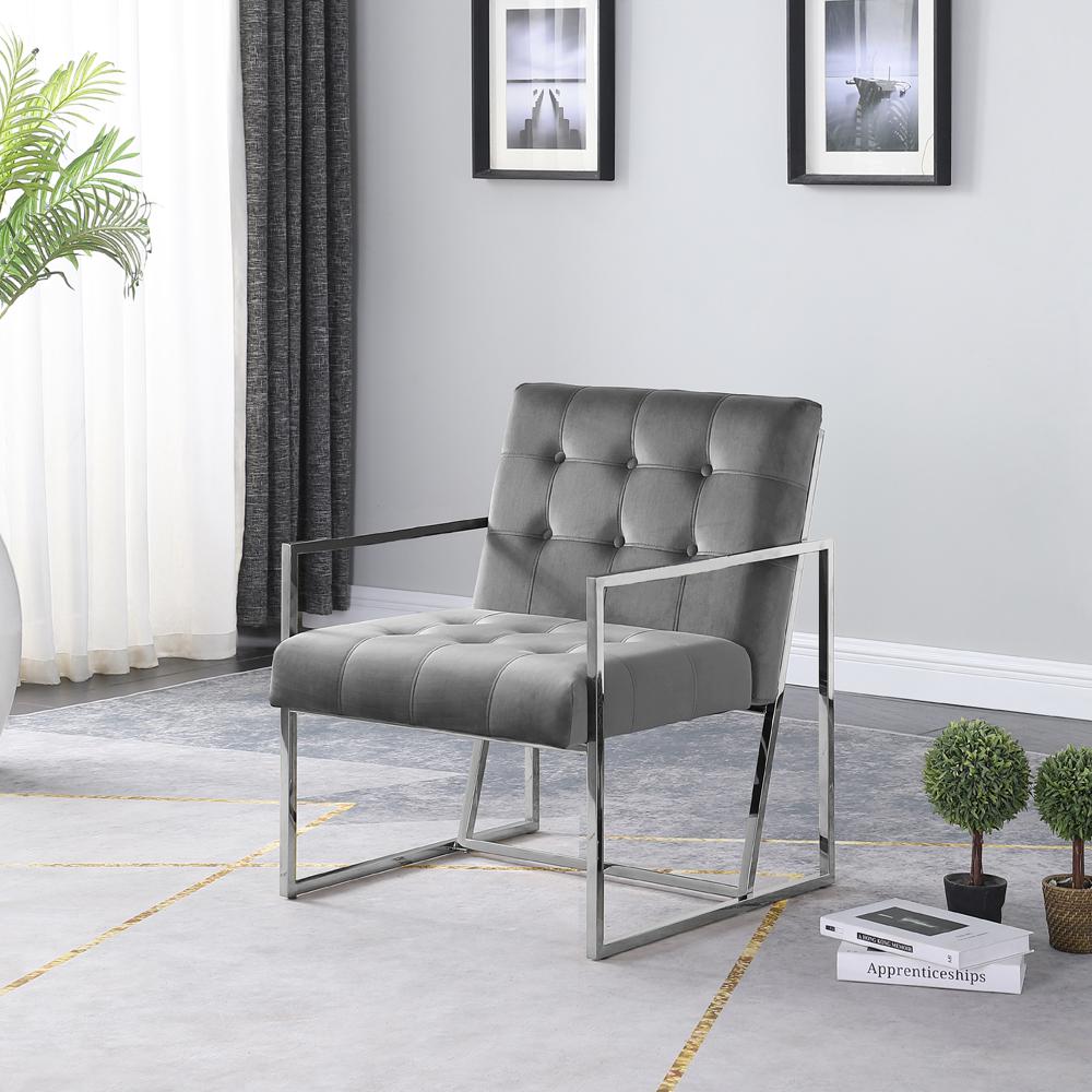 Beethoven 31.5" Velvet Accent Chair in Gray/Silver Plated. Picture 2